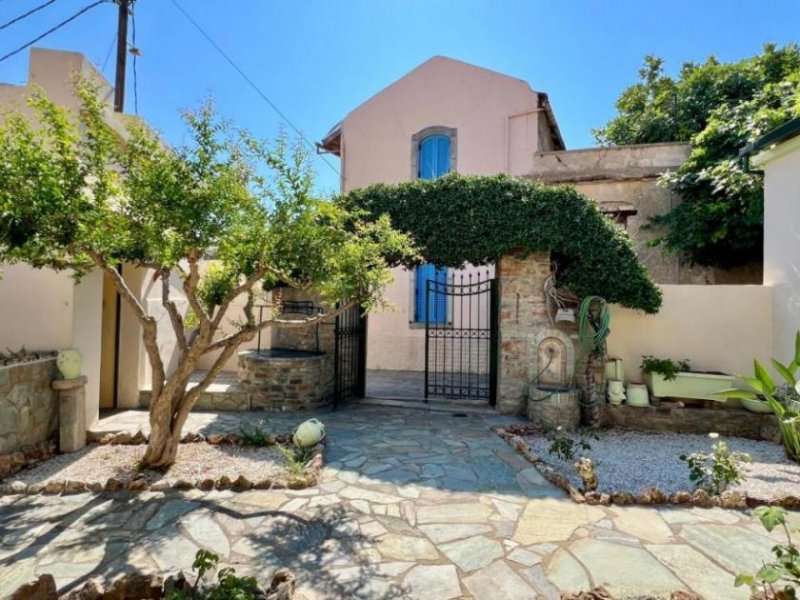 Neapoli MIT VIDEO! Kreta, Neapoli: Stadthaus mit Garten und Terrasse zu verkaufen Haus kaufen
